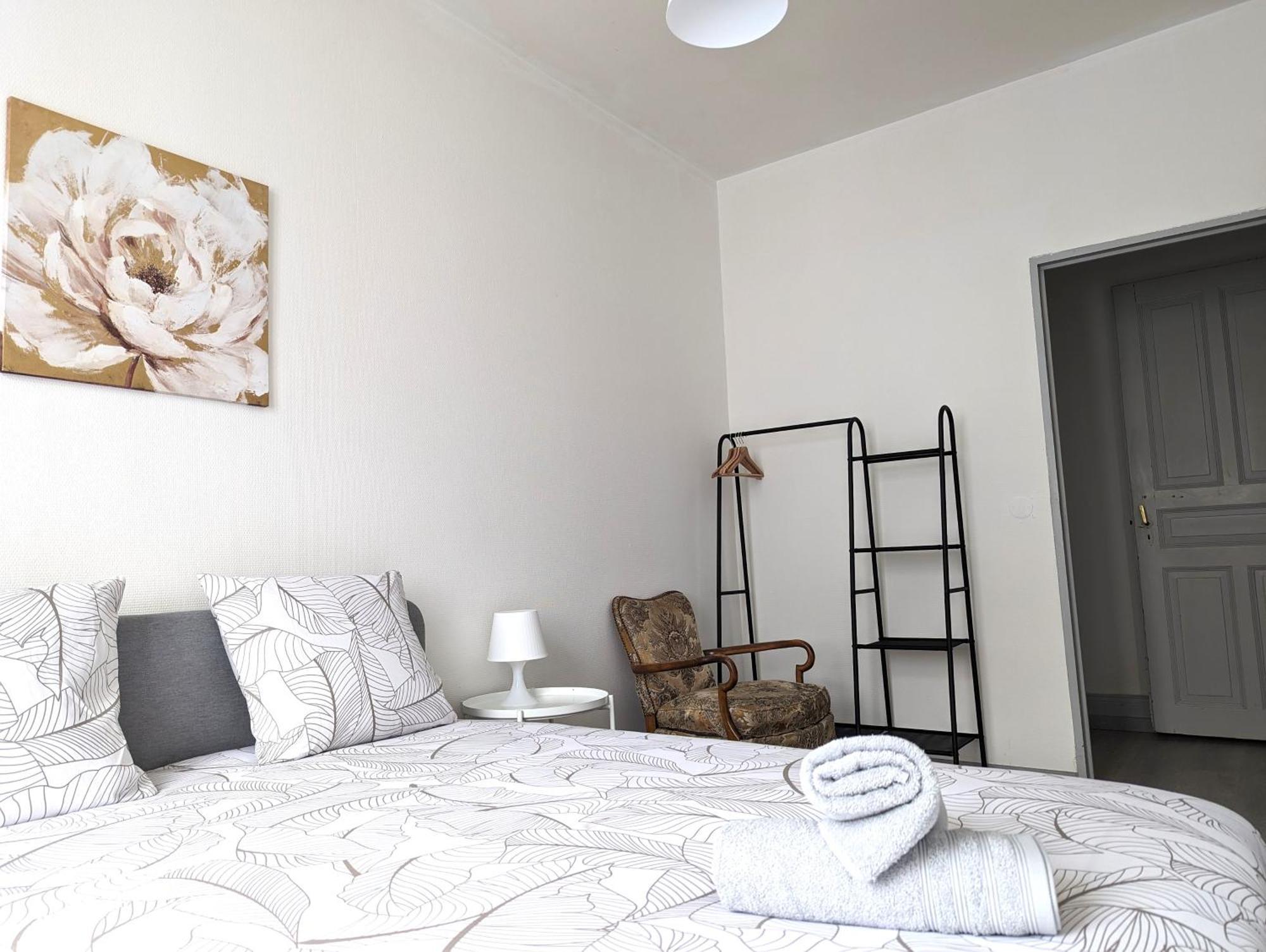 Le Mirage - Appartement 2 Chambres, Salon, Cuisine Equipee, Parking Et Wifi Gratuit Mulhouse Kültér fotó