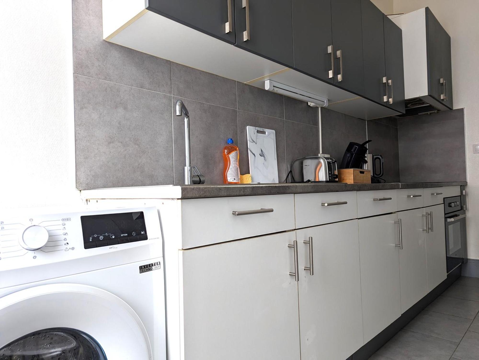 Le Mirage - Appartement 2 Chambres, Salon, Cuisine Equipee, Parking Et Wifi Gratuit Mulhouse Kültér fotó